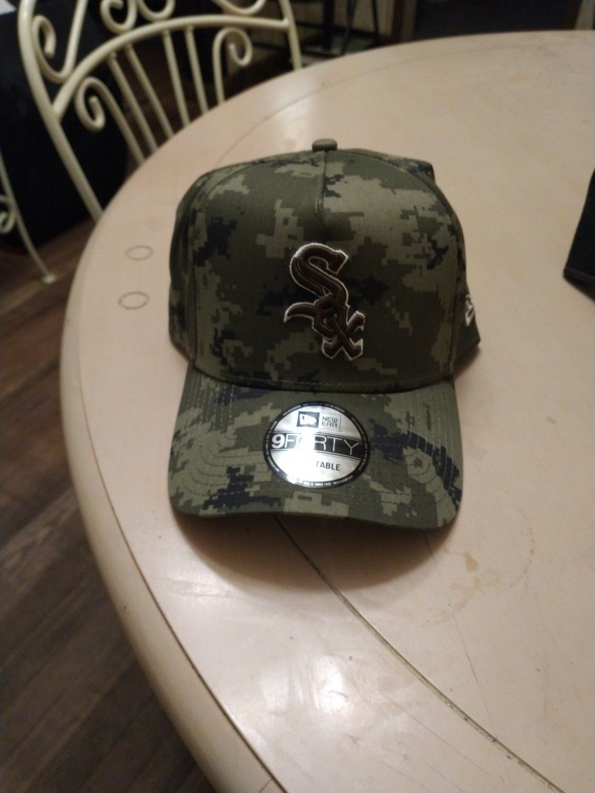 New Era Digital Camo White Sox Snapback NWT