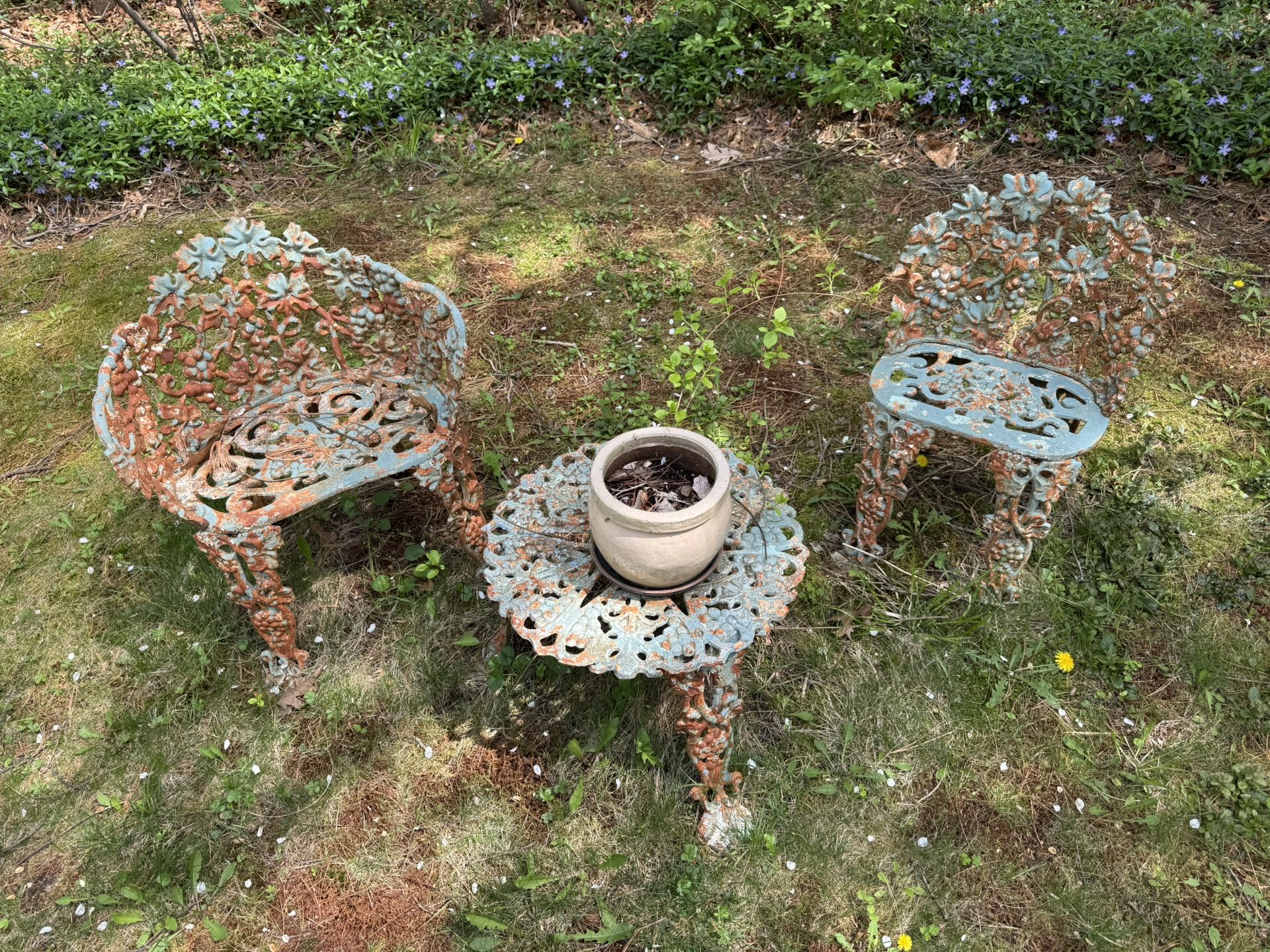 Antique Victorian Cast Iron Garden Set