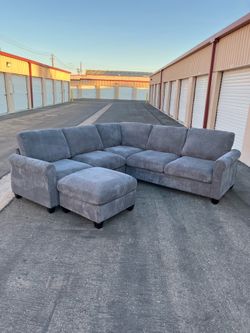 4 piece gray corduroy sectional sofa ( can deliver for $10 )
