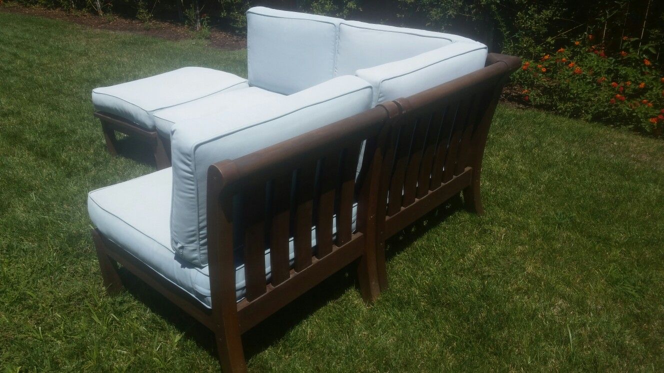 Pottery barn outdoor Chesapeake or Chatham sectional sofa patio