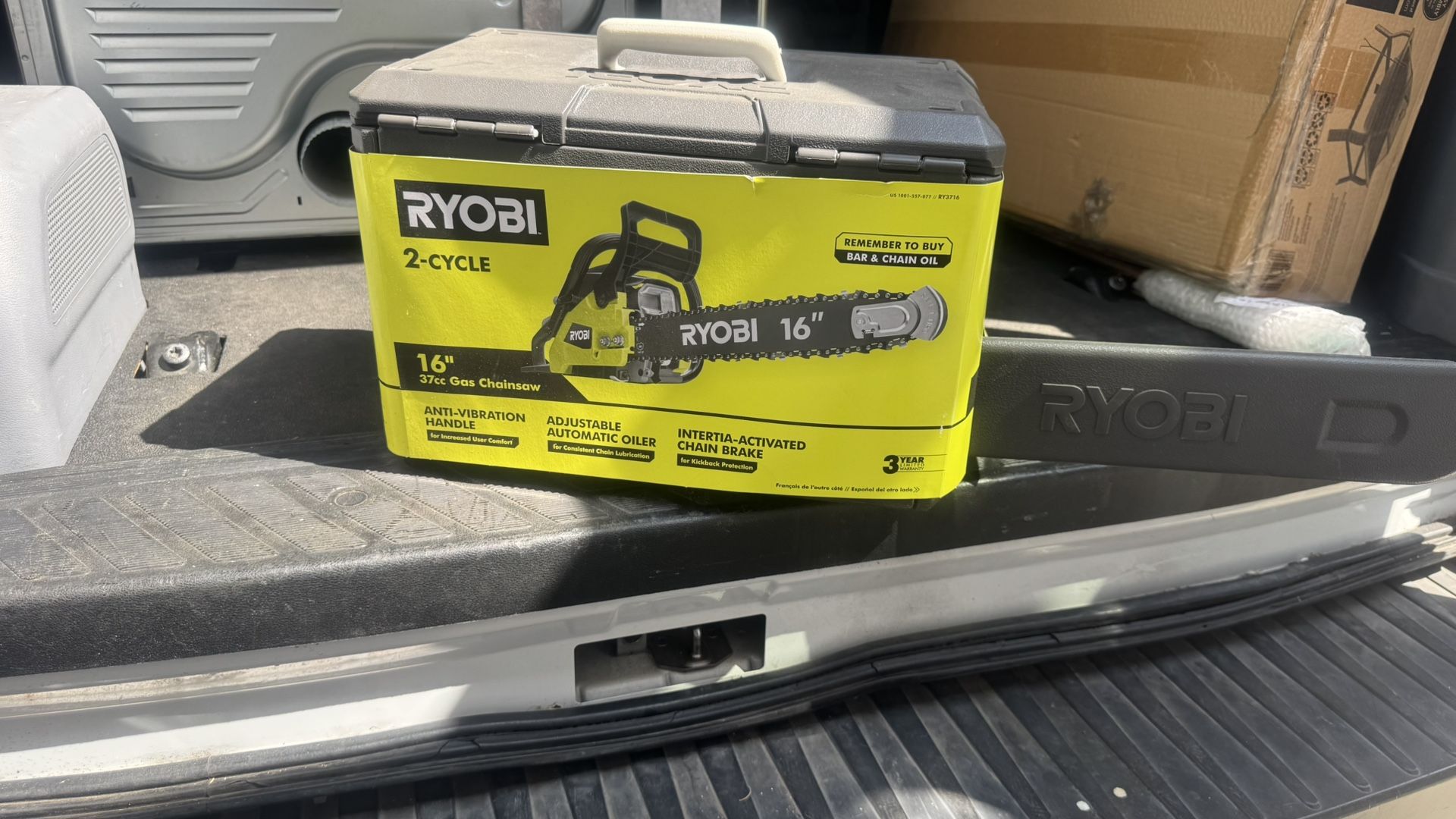 RYOBI chainsaw 16”