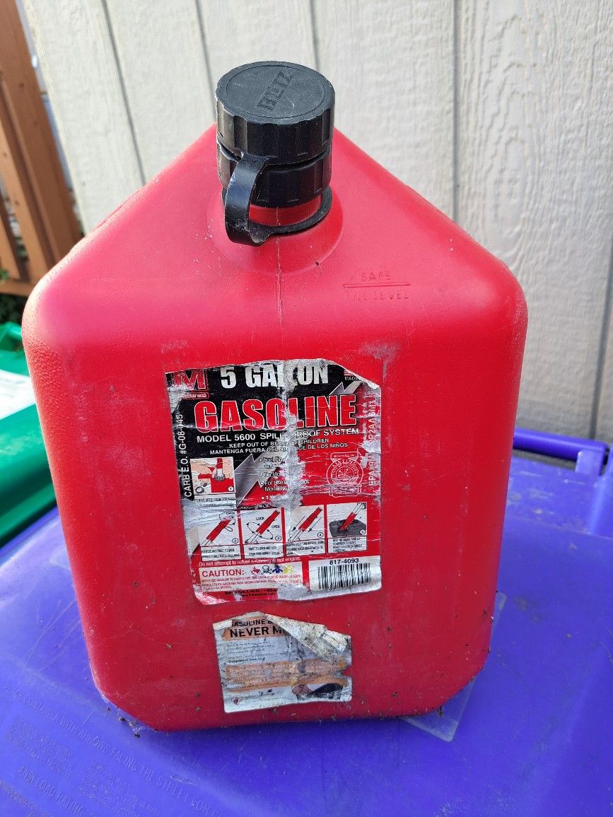 5 Gallon Gosoline Can