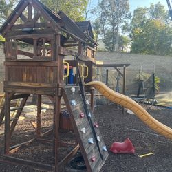 Playground Set. (needs Work)