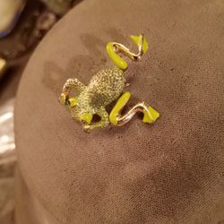 High Quality Brooch