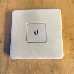 Ubiquiti USG