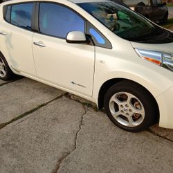 2012 Nissan Leaf EV 