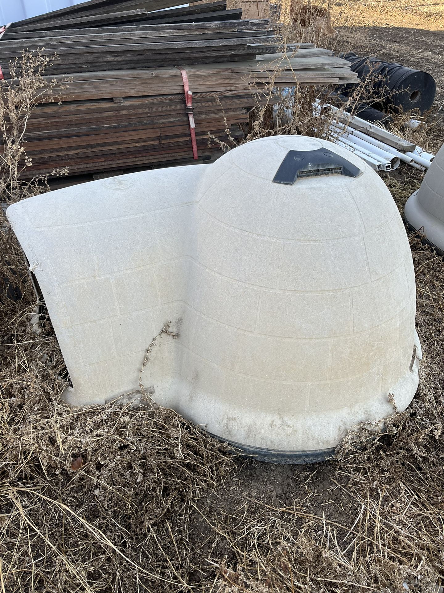 Igloo Style Dog Houses