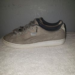 Puma grey suede basketball vintage