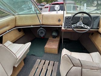 1980 century boat v8