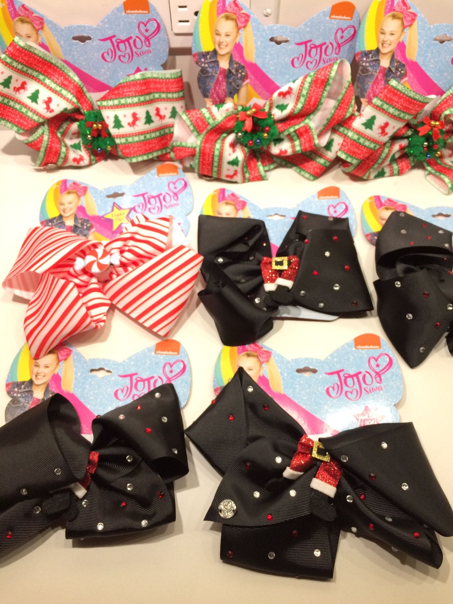 Jojo Siwa Christmas Bow Tie