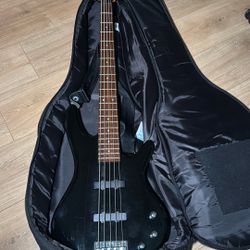 Ibanez 5 String Bass GSR205