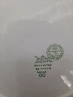 Lamar
Handled Cake Plate