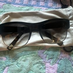 Louis Vuitton Glasses 