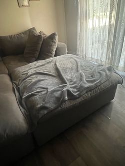 Large ottoman