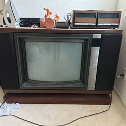 30” Vintage Sony Trinitron - Not Working, No Picture