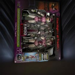 FNAF Glamrock Chica & Shattered Glamrock Chica Collector Figure Set