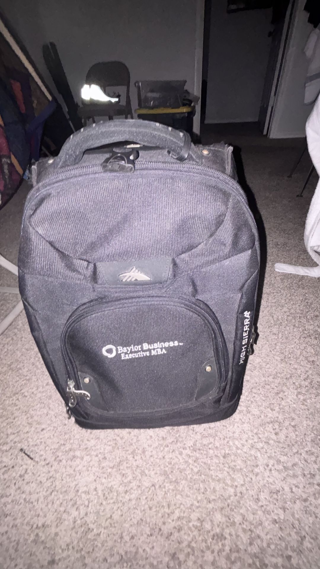 Travel Suit Case That Turns Into Back Pack