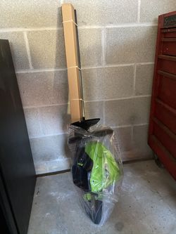 Green works 24inch 80v Cordless Hedge Trimmer