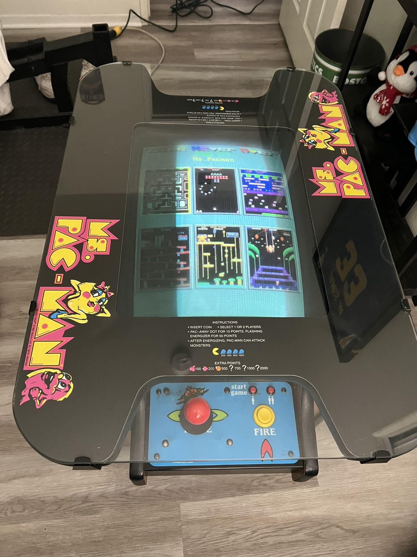 Multicade Cocktail Arcade CRT Monitor 40 Games