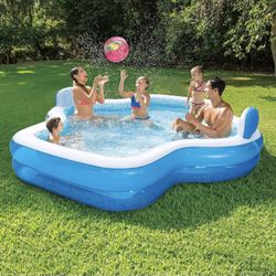 Family pool