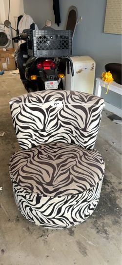 ZEBRA COUCH!