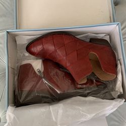 Seychelles Deep Sea Red Boot