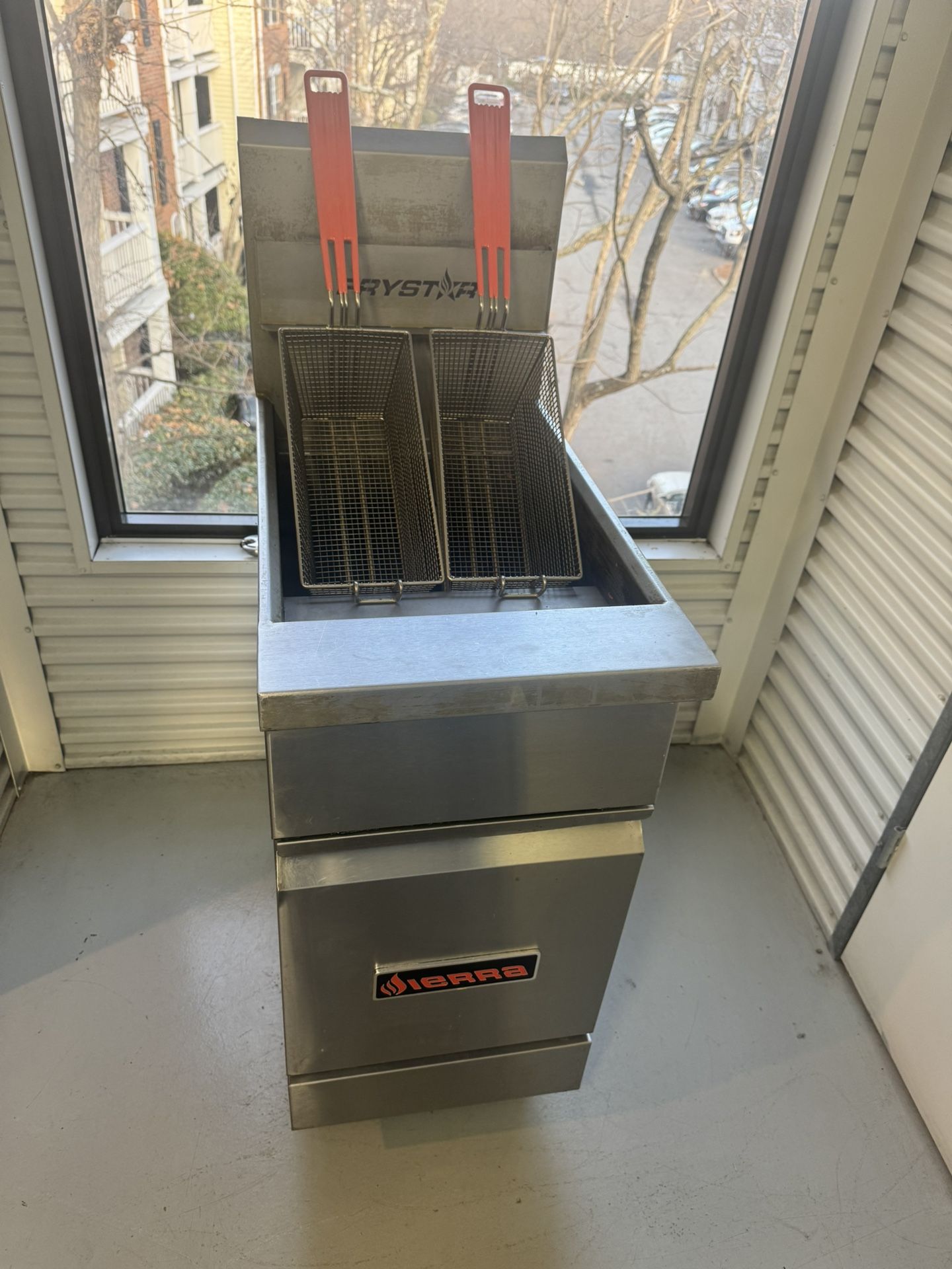 2 Commerical Fryers