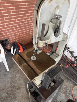 JET Woodworking Bandsaw on Stand
