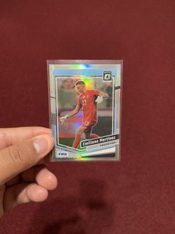 Emiliano Martínez Optic Holo