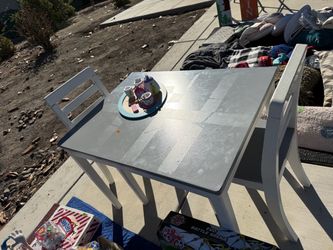 Kids Table - $7