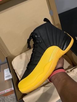 Air Jordan 12 black yellow size 12