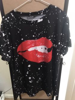 Woman’s T-shirt