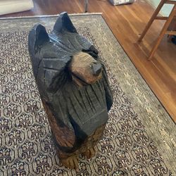 Wood carved bear
