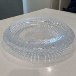 Stunning Lalique Marguerites Bowl