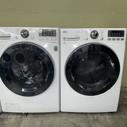 LG XL CAPACITY ELECTRIC WASHER & DRYER