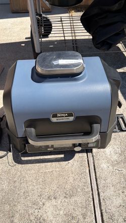 Ninja woodfire smoker/grill