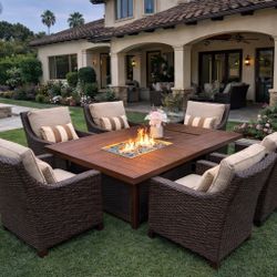 Brand New Patio Outdoor Dining Table Set 