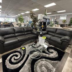 2 Pc Sofa And Loveseat 