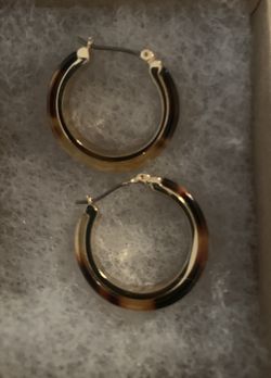 Like New Ralph Lauren Gold-Tone & Tortoise-Look Small Hoops