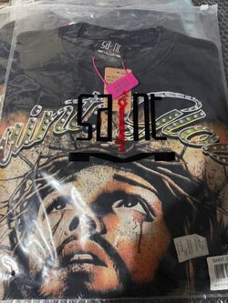 Saint- Jesus is king t shirt Medium