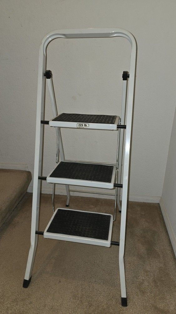 Step Ladder