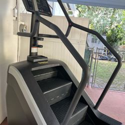 Aspen Stair Climber, the best uphill training equipment for weight loss, a training mountain, without the need for a mountain of space