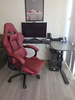 Gaming desk and chair