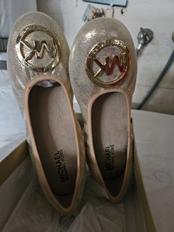 Brand New Michael Kors Flats