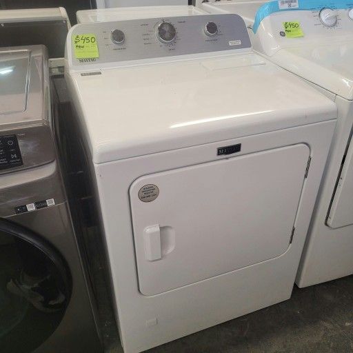 Lrg Capa city May tag Gas Dryer DM for deli very