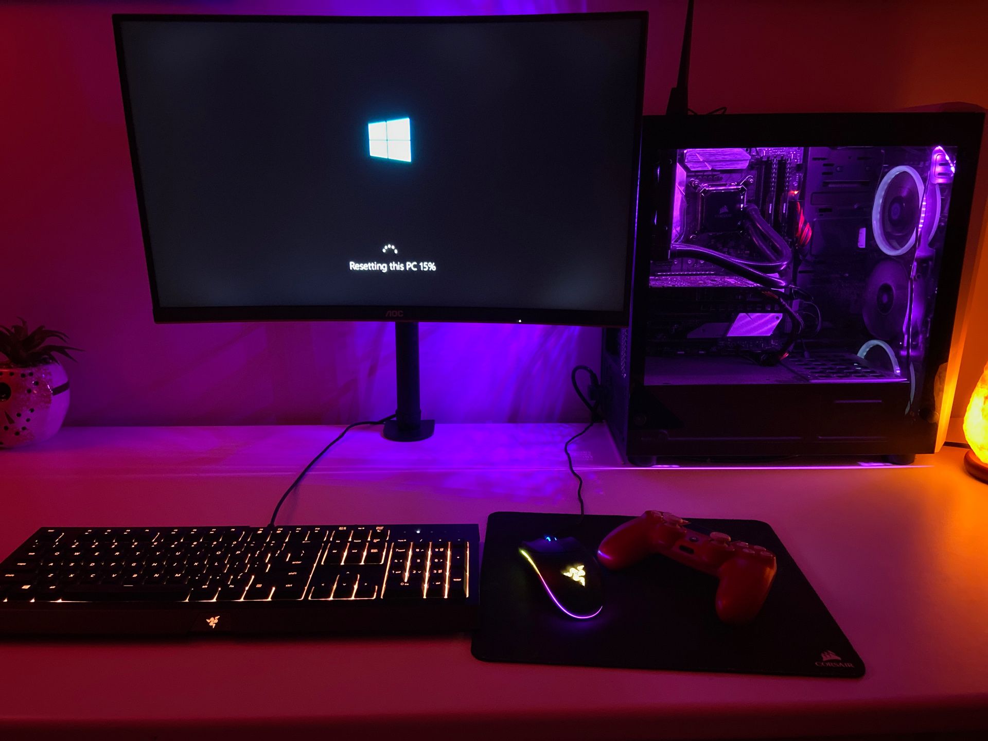 Taser keyboard and mouse and gaming pc