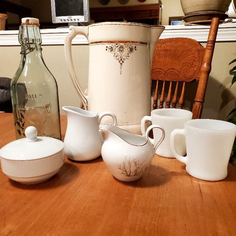 Pitchers and Tableware