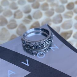 Avon Sterling Silver Vintage Band Ring