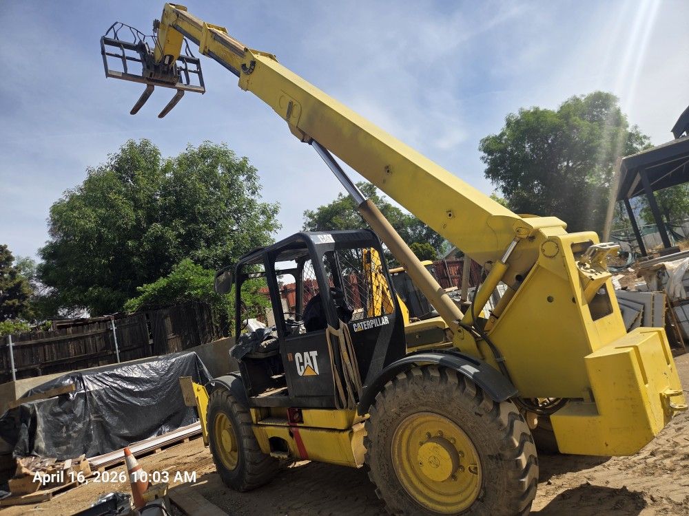 2002 Caterpillar TH103 Telehandler Forklift