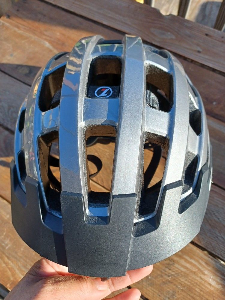 Lazer Compact Adult Cycling Helmet In Silver